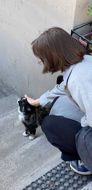 Model - Ask Audrey roleplay