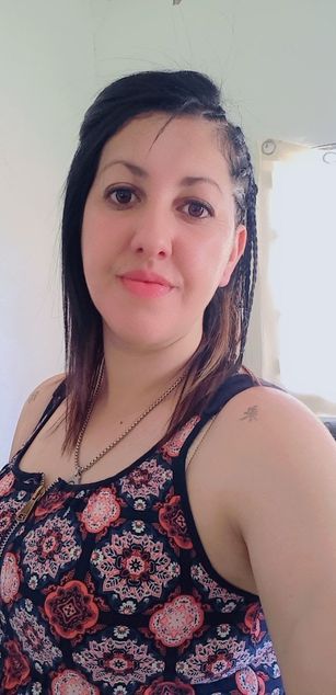 Model - FlorSilvestreLatina latin