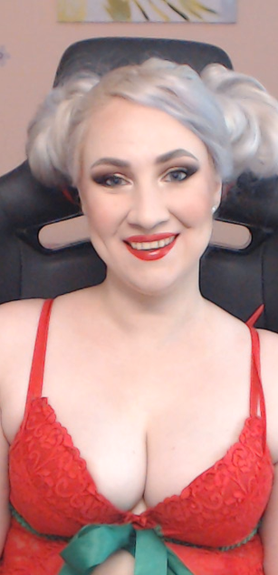 Model - Miss Lexy Gold fetish