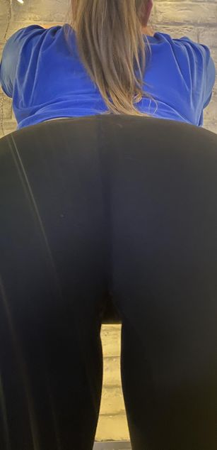 Model - Alisia Cherrey fetish