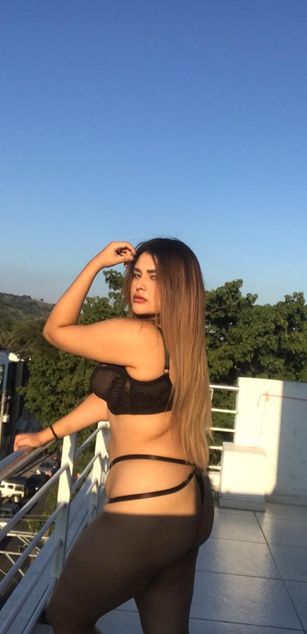 Model - paulette parker dildo