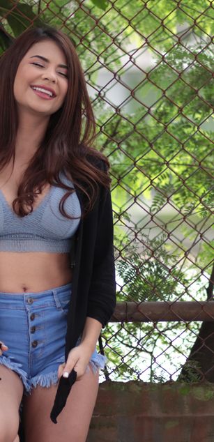 Model - SophieClark feet