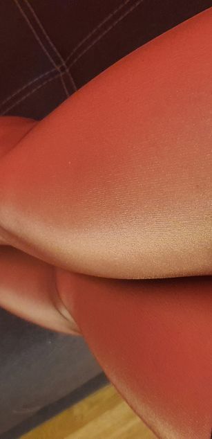 Model - AnnaLu heels