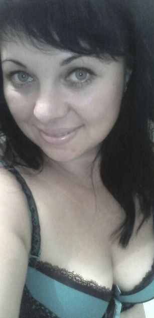 Model - Tetty Moon 2