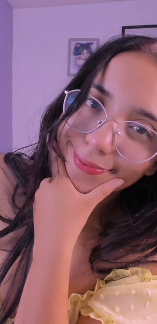 Model - LucyDerby deepthroat