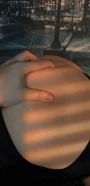 Model - Alisia Cherrey fetish