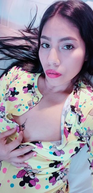 Model - lucymoon morena