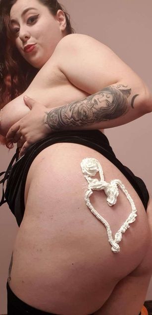 Model - HeraDevine fetish