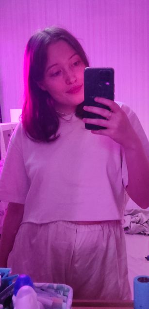 Model - prettyandshy deepthroat