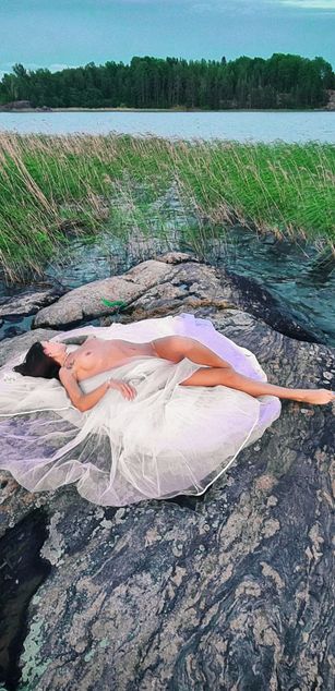 Model - Agata Bryant sexy