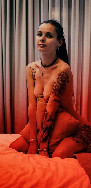 Model - Agata Bryant sexy