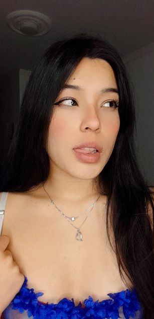 Model - CherryDreams horny