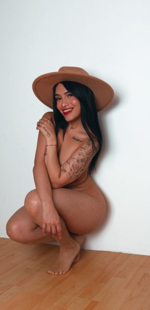 Model - Nini roleplay