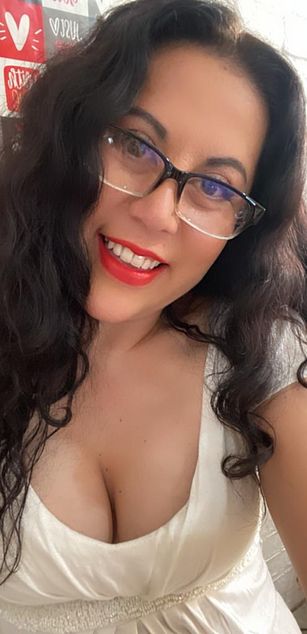 Model - Michel_LatinaLovely mature