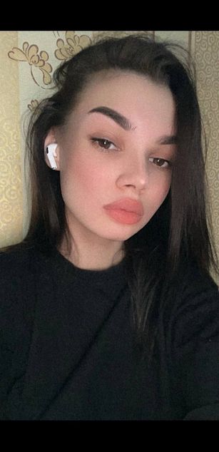 Model - HarmonySoul lips