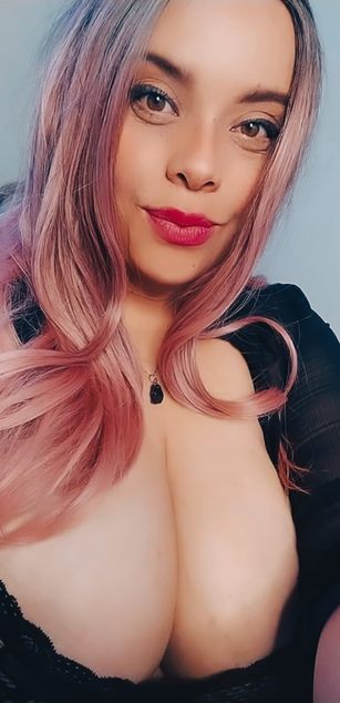 Model - IceCreamGreen dirtytalk