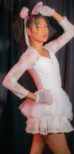 Model - Jenycuteh TS fetish