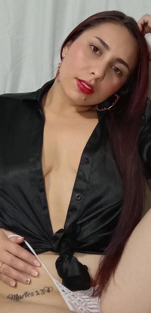 Model - paulina castro deepthroat