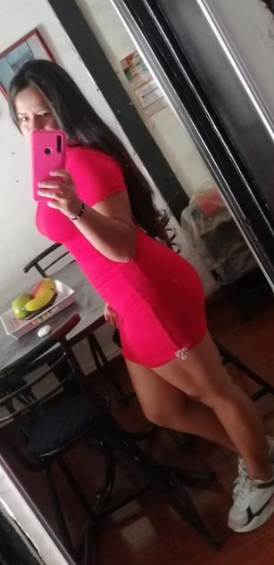 Model - Mia Visser blowjob