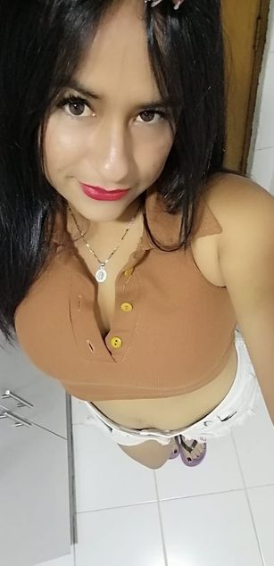 Model - Mia Visser blowjob