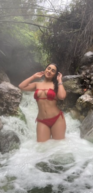 Model - Jazmin Myers deepthroat