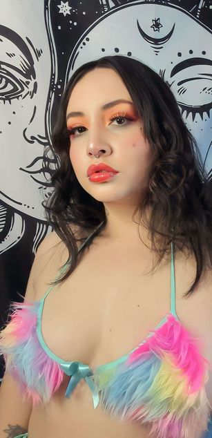 Model - Arcady bigtits