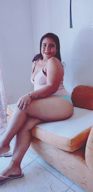 Model - Lauryn_am squirt