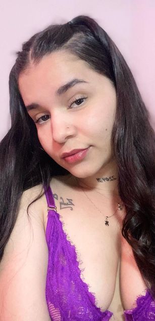 Model - Emily_Hot_ femdom