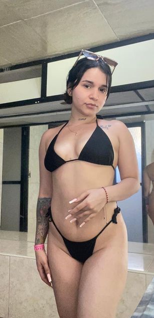 Model - Emily_Hot_ femdom