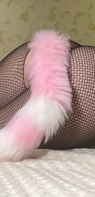 Model - Pretty Betty deepthroat