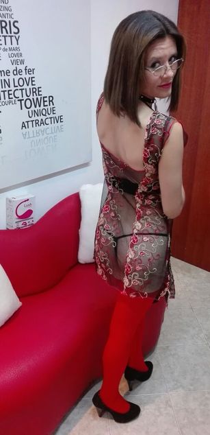 Model - kimberlyowens dildo