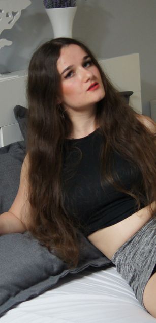 Model - Kate dirtytalk