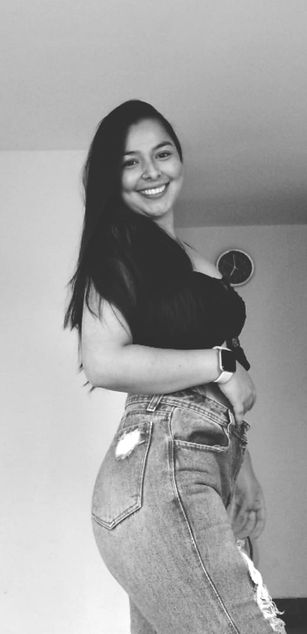 Model - Iris Moira blowjob