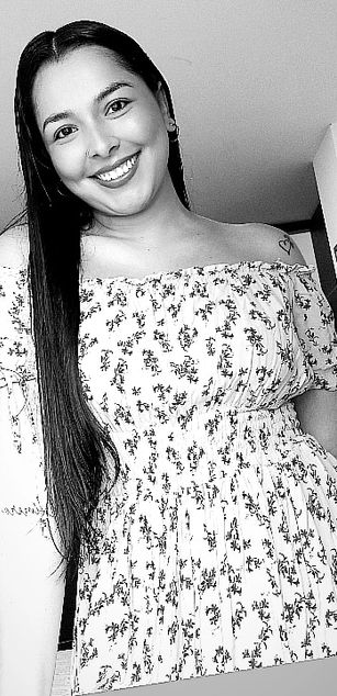 Model - Iris Moira blowjob