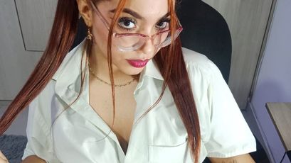 KellyBee11 Porn
