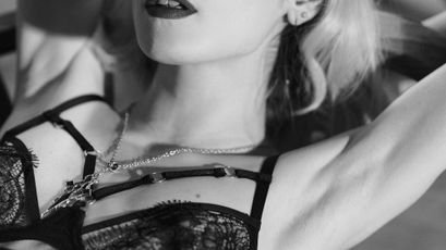 Model - Amy Goth cei