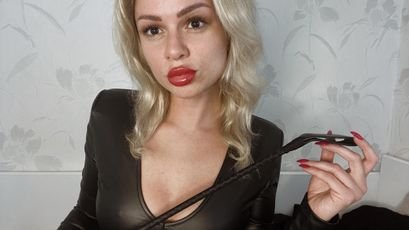 Model - Miss_Provocateur sissy