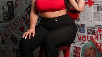 Model - Paulina Duarte anal