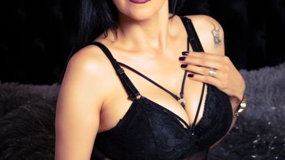 elektra_mommy on SkyPrivate