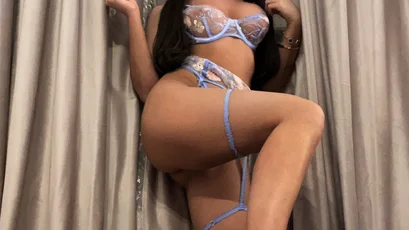 Kim - sexy