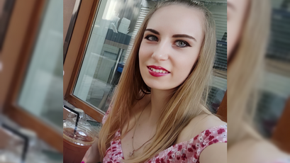 Model - SweetGirl25 Hot