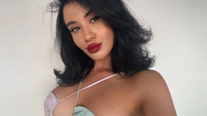 Faylinne Doll on SkyPrivate