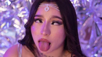 MiaaCastro - asian