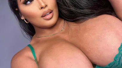 Cassie Ventura - bbw