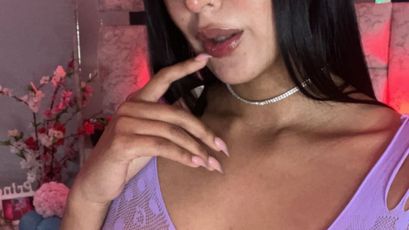 EmmaBruns on SkyPrivate