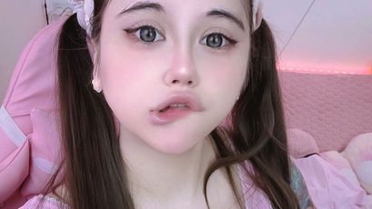 your loli on SkyPrivate