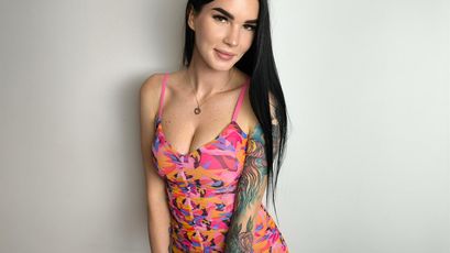 SofiiaDream - brunette