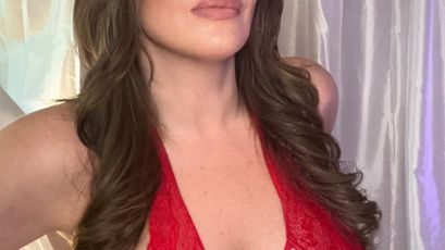 Model - AdriannakendallXX bigboobs