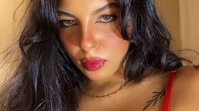 Ladia on SkyPrivate
