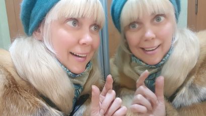 Sylvia luxury Legs on SkyPrivate